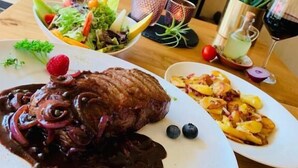 Dining - Hotel Restaurant Unikat (Zeltingen-Rachtig)