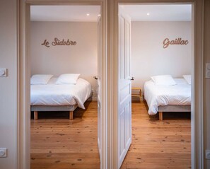 11 slaapkamers, een kluis op de kamer, een strijkplank/strijkijzer