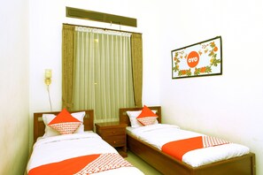 Free WiFi, bed sheets - Hotel O D' Maktab Homestay Syariah (Malang)