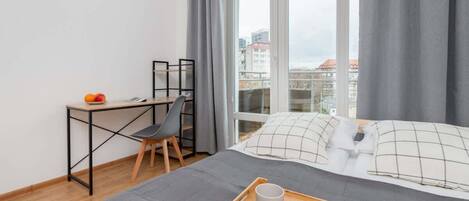 1 Schlafzimmer, Schreibtisch, Bügeleisen/Bügelbrett, WLAN