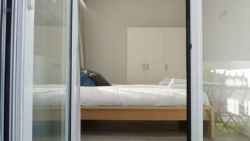 1 chambre, fer et planche Ă repasser, Wi-Fi, draps fournis