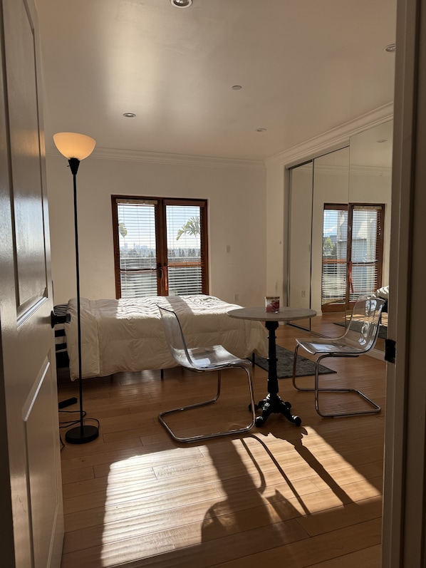 2 Schlafzimmer, WLAN