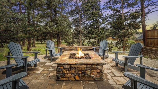 المنطقة المحيطة بالمنشأة