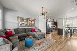 TV connectée, cheminée