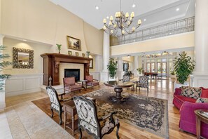 Interior - Peaceful Sandestin Condo. Sleeps 4. 1st Floor. (Miramar Beach)