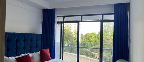 1 bedroom, iron/ironing board, WiFi