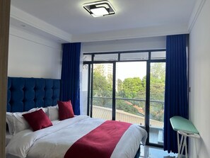 1 habitación, tabla de planchar con plancha y wifi 