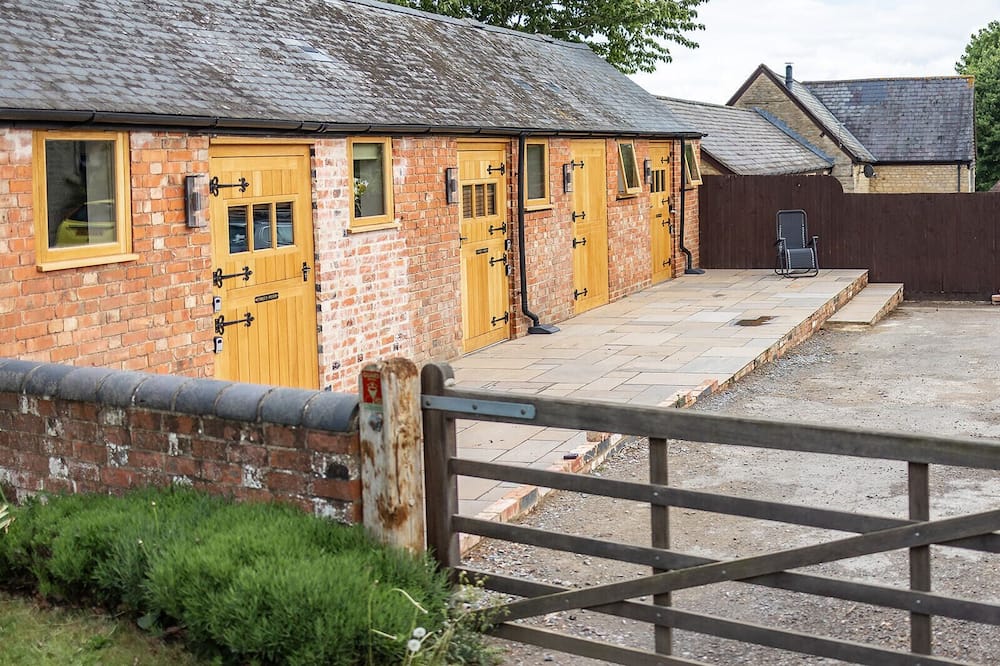 Eakley Stables - Woody - Cogenhoe