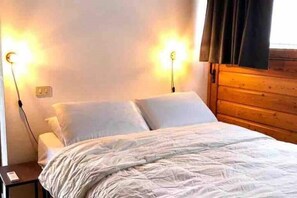 1 Schlafzimmer, WLAN, Bettwäsche