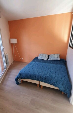 2 Schlafzimmer, Bettwäsche