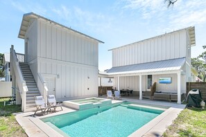 A heated pool - Private Pool + Carriage House- Vitamin Sea of Seagrove by Royal Destinations (Santa Rosa Beach)