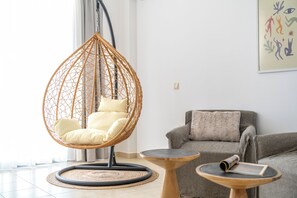 Premium Suite - Alpha Urban Suites (Rhodes)