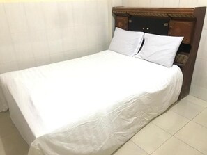 Wifi gratis y ropa de cama 