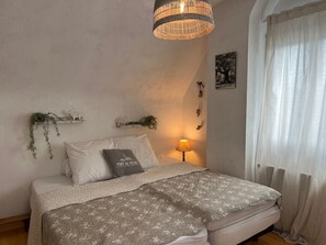 5 chambres, bureau, fer et planche à repasser, Wi-Fi gratuit