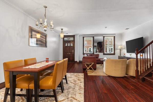 Interior - Family & Group Trips to DC - 4-BR Close to METRO (Washington DC)