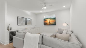 TV, stereo, offices