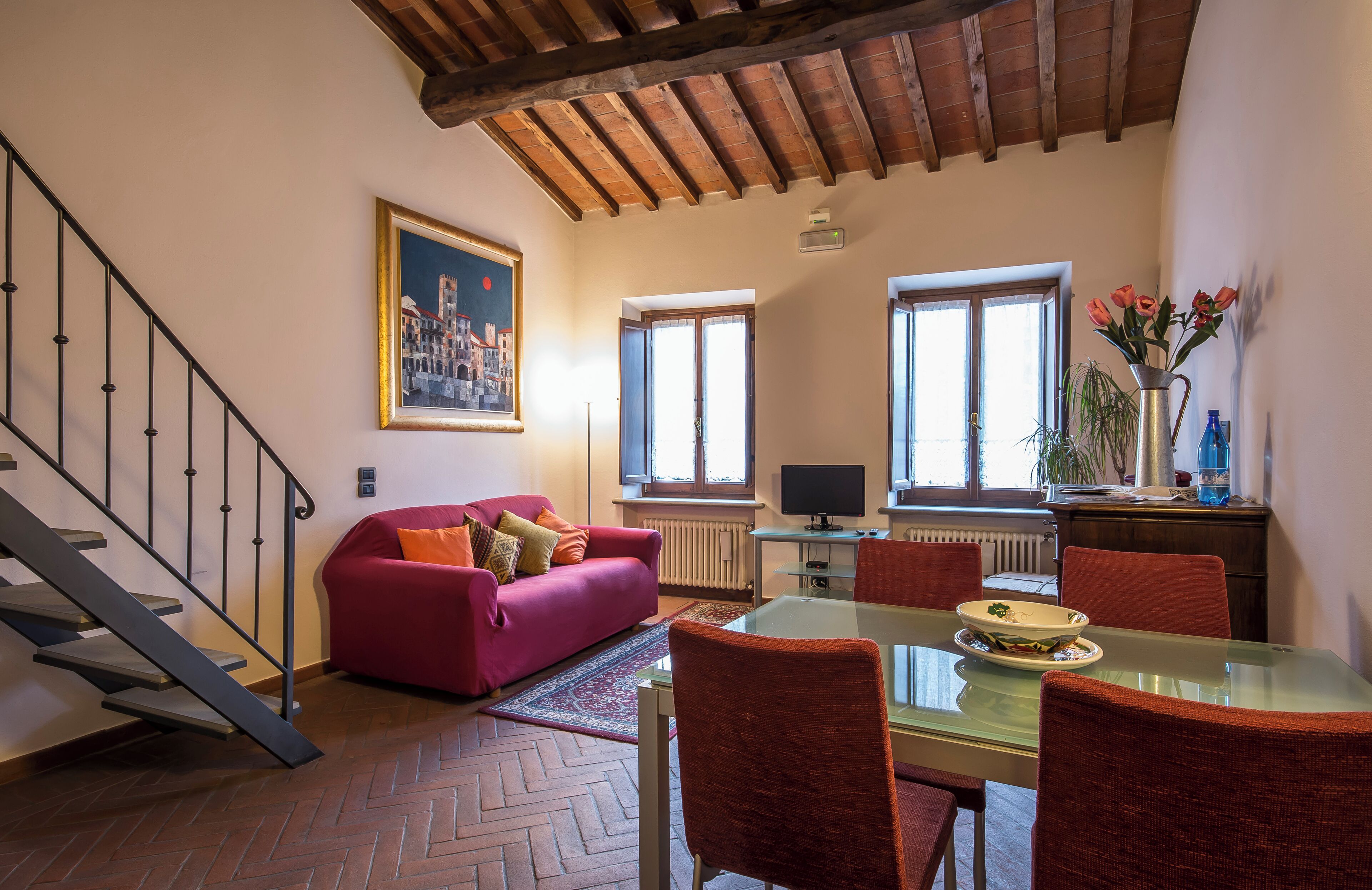 Panorama appartement, uitzicht op de stad | Italiaanse Frette-lakens, luxe beddengoed