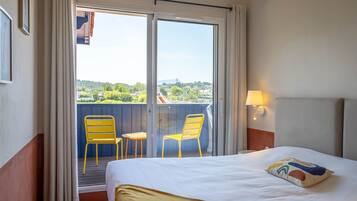 Chambre Double Premium, salle de bains attenante, vue fleuve | 1 chambre, chambres insonorisées, Wi-Fi gratuit