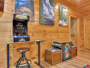 Games room - Moonshine Hollow 3 Bedroom Cabin by RedAwning (Gatlinburg)