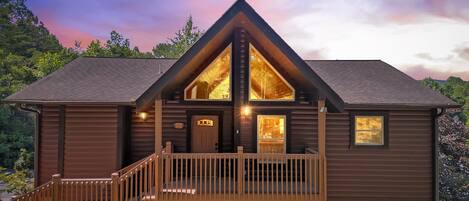 Cabin, 3 Bedrooms | Exterior