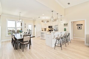 하우스, 침실 4개 | 다이닝