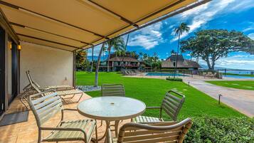 Condo, 2 Bedrooms | Outdoor dining