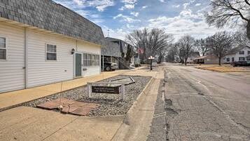 Apartment (0 Bedroom) | Interior