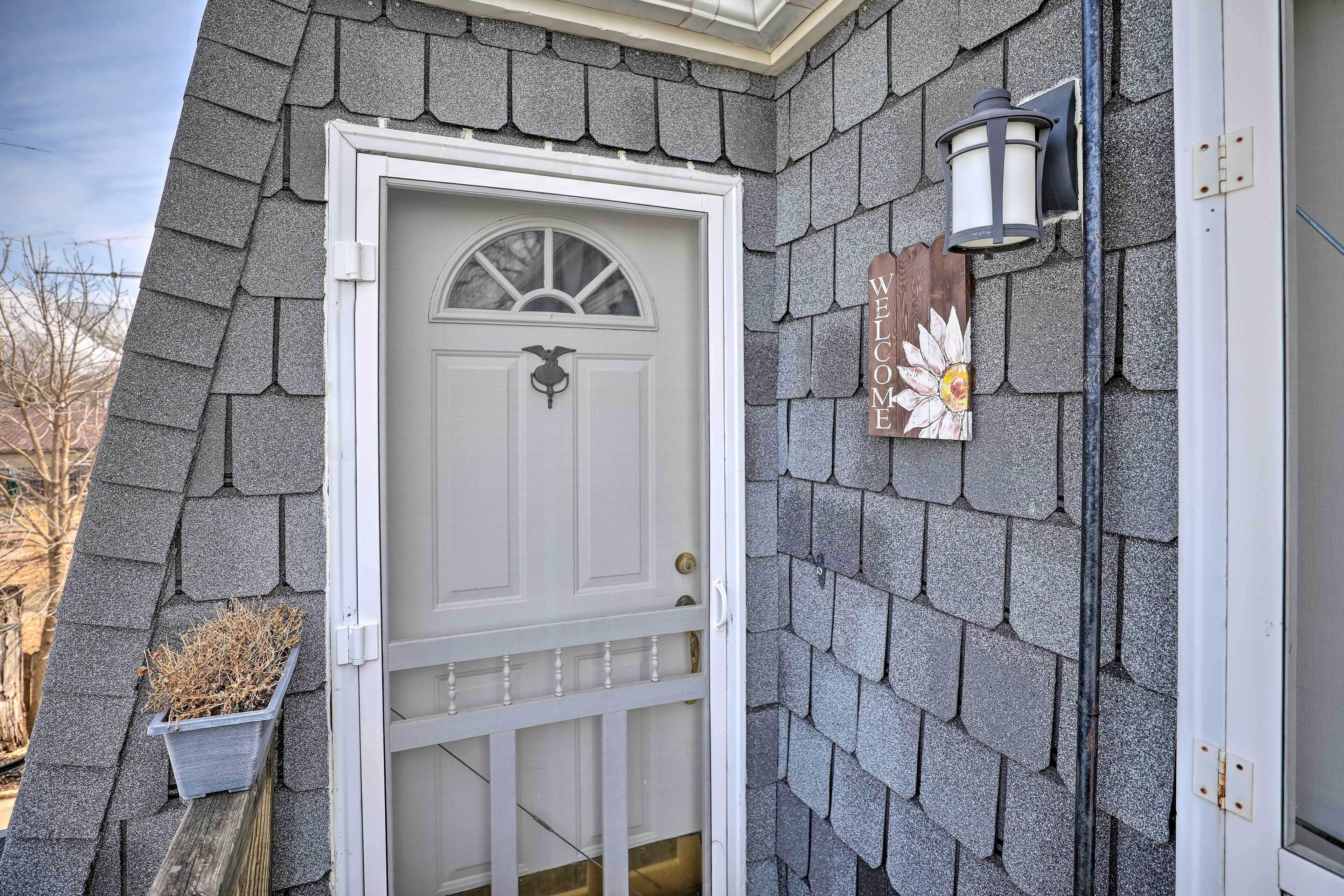 Apartment (0 Bedroom) | Interior