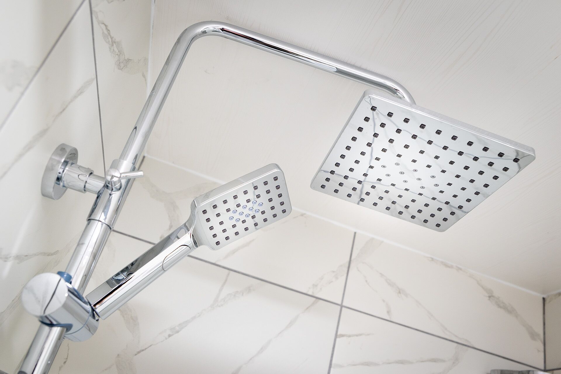 Hand-held showerhead