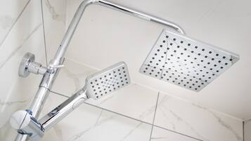 Hand-held showerhead