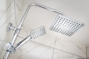 Hand-held showerhead
