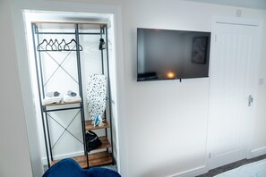 1 室のベッドルーム、WiFi
