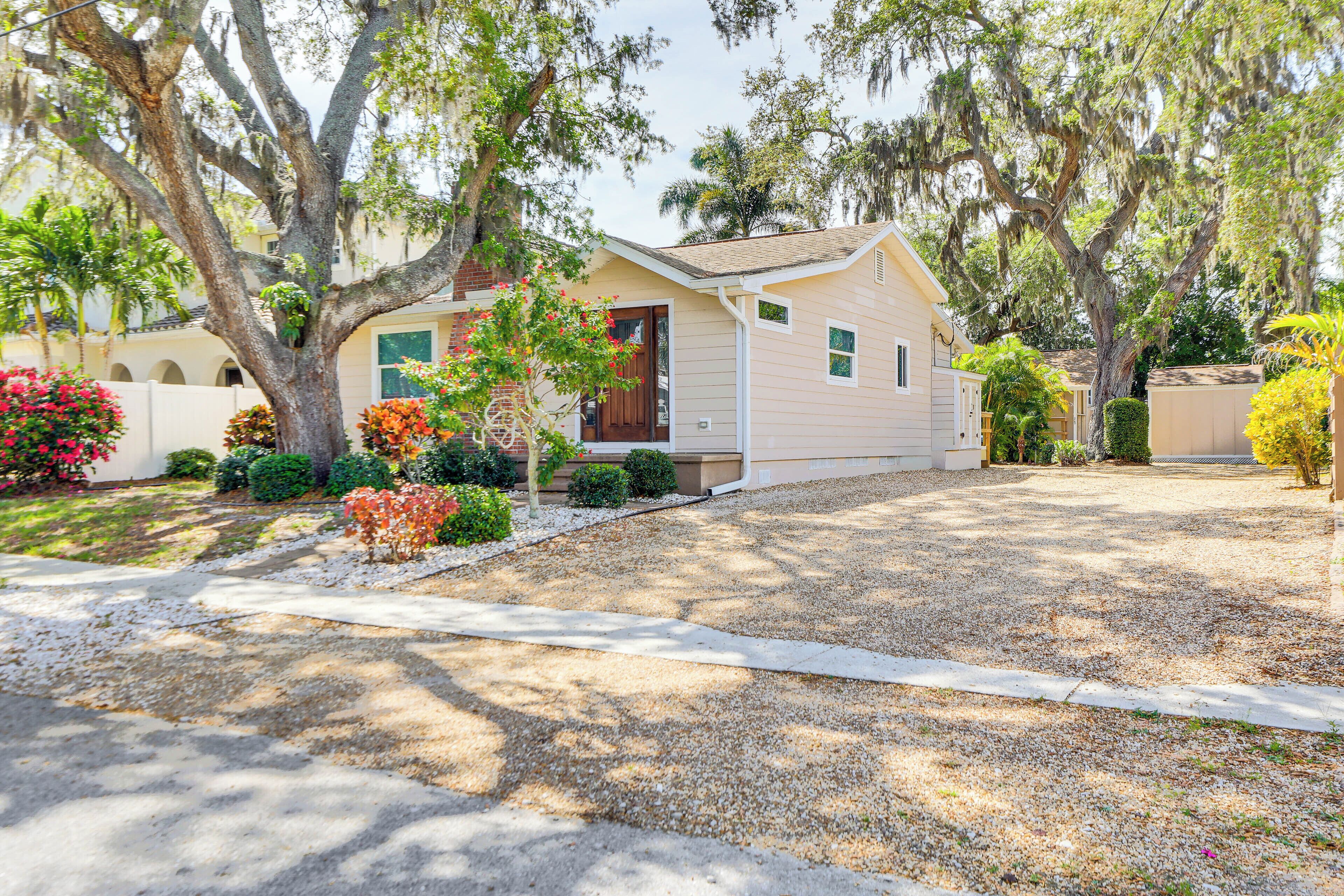 Cottage (1 Bedroom) | Interior