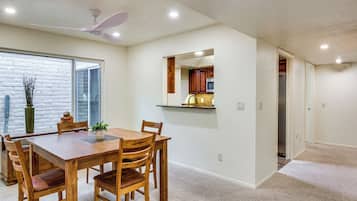 Apartamento (2 Bedrooms) | Parte interna