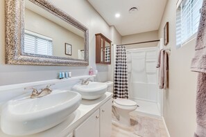 House (3 Bedrooms) | Interior - Pet-friendly Camp Verde Home w/ Gas Grill! (Camp Verde)