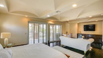 Villa (5 Bedrooms) | Interior