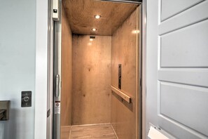 Appartamento (4 Bedrooms) | Interni