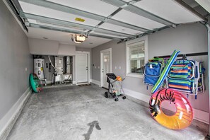 Apartment (4 Bedrooms) | Interior - Luxury Townhouse w/ Ocean Views - Walk to Ocean! (Kure Beach)