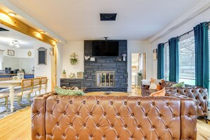 House (4 Bedrooms) | Interior
