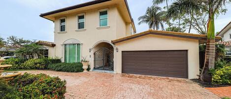 Huis (5 Bedrooms) | Voorkant van accommodatie