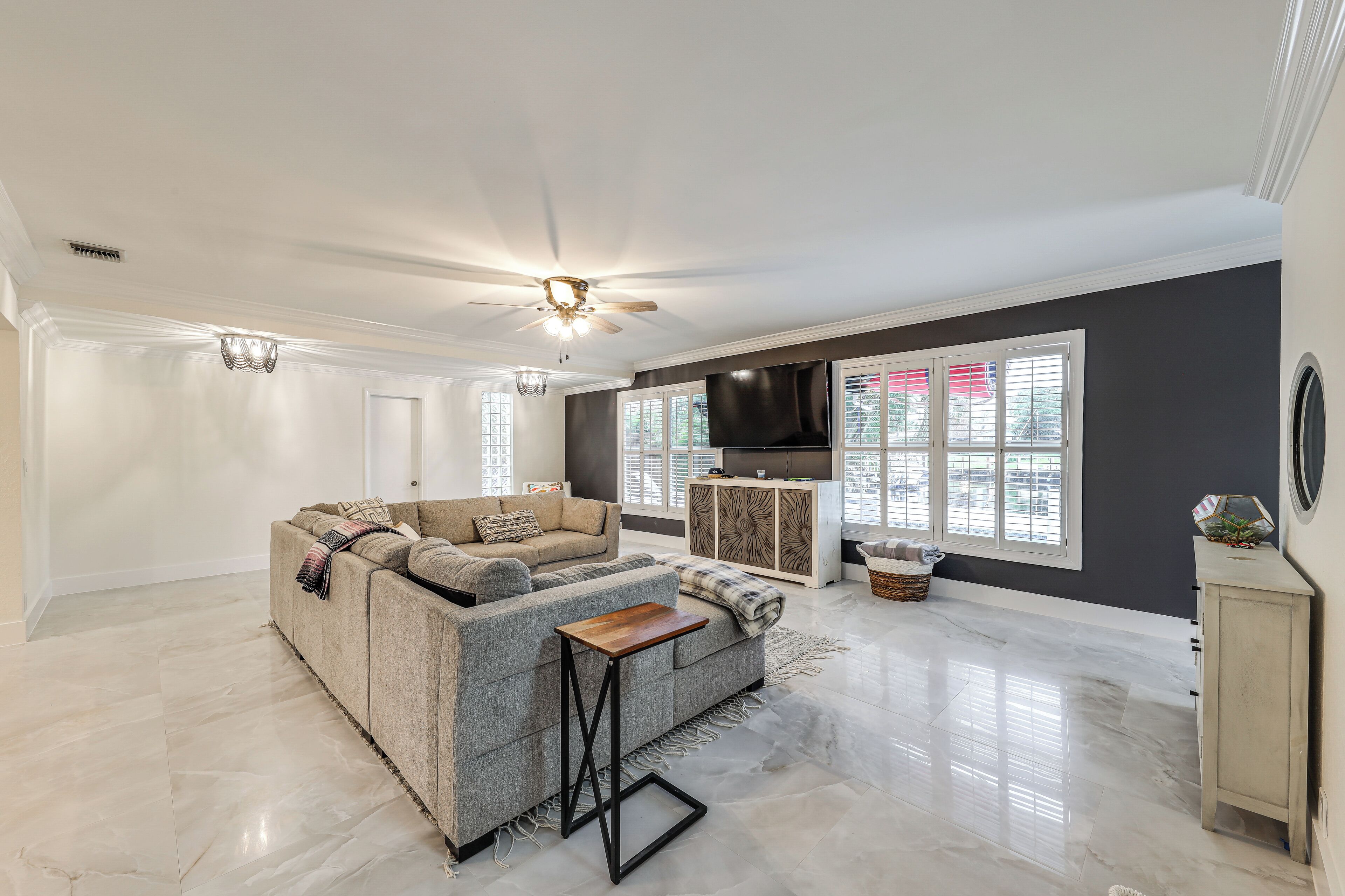 Rumah (5 Bedrooms) | Interior