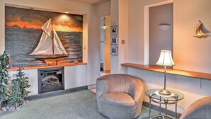 Interior - Spacious Lake Tahoe Waterfront Retreat w/ Hot Tub! (South Lake Tahoe)