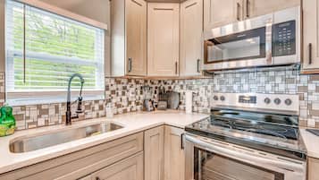 Microwave, oven, stovetop, dishwasher