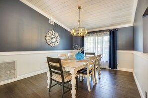 บ้านพัก (4 Bedrooms) | ภายใน