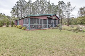 Apartment (0 Bedroom) | Interior