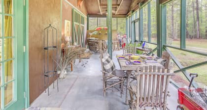 Tranquil Fairmont Studio w/ Patios - Pets Welcome!