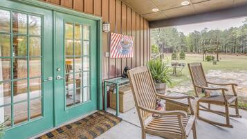 Apartment (0 Bedroom) | Interior