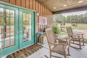 Apartment (0 Bedroom) | Interior