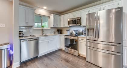 Baton Rouge Home w/ Private Patio: 2 Mi to Lsu!