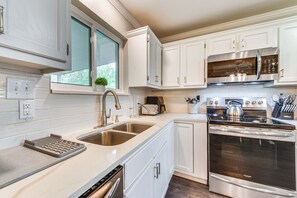 Nhà (2 Bedrooms) | Nội thất